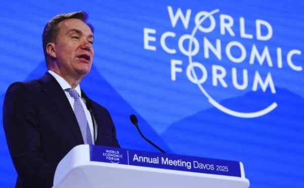 Jeffrey Epstein Bağlantıları Davos Forumu Başkanını İstifaya Götürdü