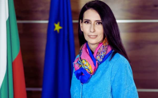 Bulgaristan'da Kritik İstifa: Bölgesel Kalkınma Bakanı Sağlık Sebebiyle Görevini Bıraktı