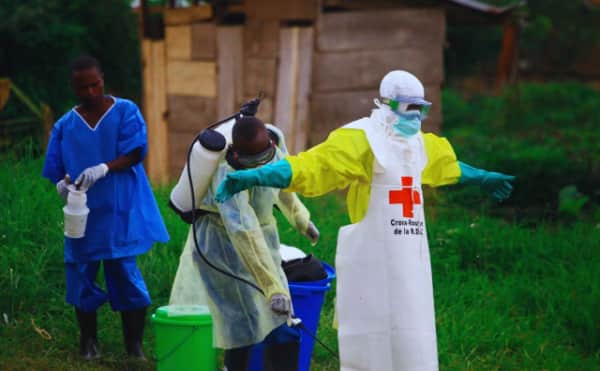 Orta Afrika'da Ölümcül Ebola Alarmı: DSÖ'den Uluslararası Acil Durum İlanı