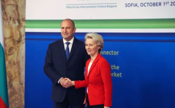 Von der Leyen, Bulgaristan Başbakanı Radev ile Brüksel'de İlk Kez Bir Araya Gelecek