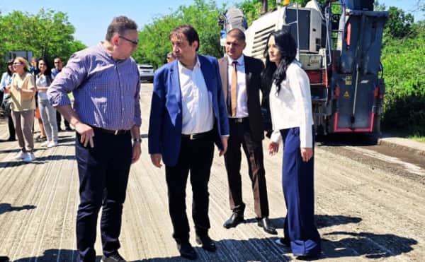 Bulgaristan 'Unutulan Otoyollar' İçin Düğmeye Bastı: Dev Koridorda İlk Kazma Vuruldu