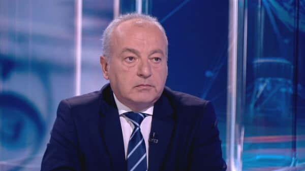 Bulgaristan Maliye Bakanı 2026 Bütçesini Savundu: Vinyet Artışı Aylık Sadece 1,20 Euro