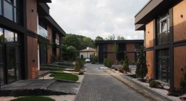 Varna Mahkemesi’nden Baba Alino’daki 12 Bina İçin Yıkım Durdurma Kararı