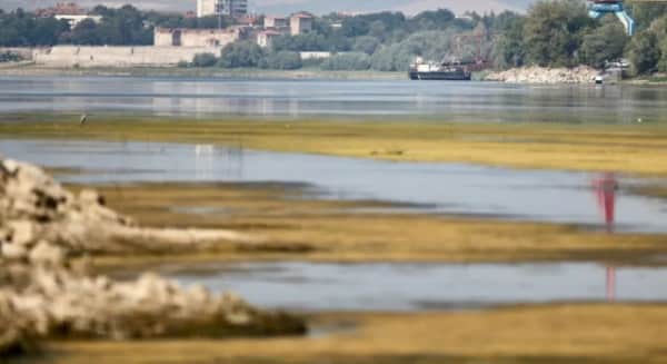 Tuna Nehri'nde Kritik Düşüş: Ruse'de Su Seviyesi -121 Santimetreye Geriledi