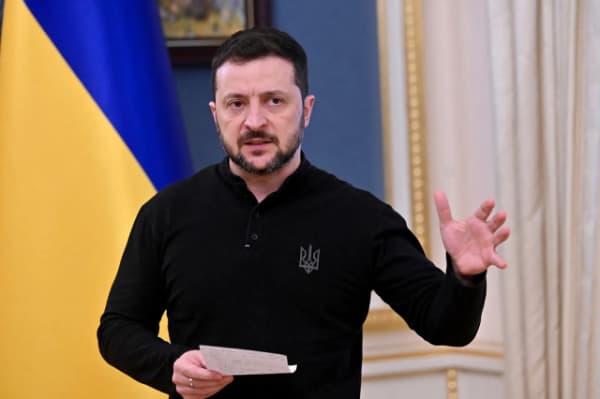Zelensky'den Rusya'ya Karşı Yeni Strateji: Günde 1000 İHA Hedefi!