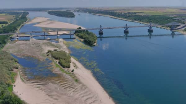 Tuna Nehri'nde Su Seviyesi Kritik Düzeyde: Ruse'de Rekor Düşüş