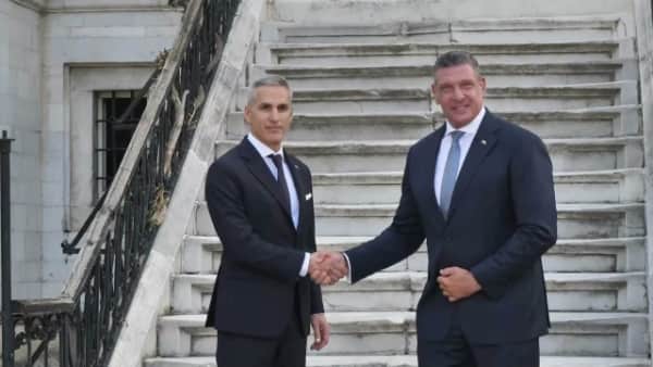 Bulgaristan'da Seçim Hareketliliği: PP ve DB Liderlerinden Gyurov-Kandev İkilisine Destek