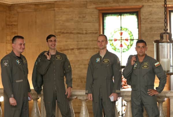 Bulgaristan'ın F-16 Gücü Büyüyor: Yıl Sonuna Kadar 11 Pilot Göreve Hazır