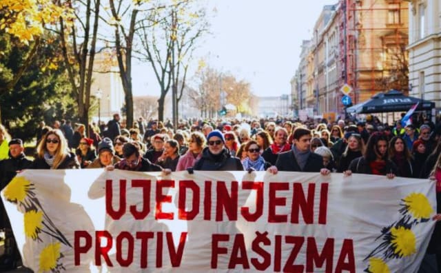 Hırvatistan'da Vatandaşlar Ustaşa'nın Yeniden Dirilişine ve Aşırı Sağcılığa Direnmek İçin Birleşiyor