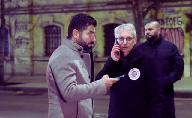 Siyasi Ayrılık Derinleşiyor: Muhalefet Partileri Sofya'daki Kitlesel Protestoların Ardından Hükümetin Çekilmesini Talep Etti