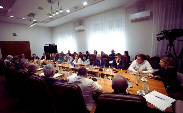 Bulgaristan 2026 Bütçesi: Koalisyon Temettü, SUPTO ve Sosyal Güvenlik Artışlarını Düşürdü