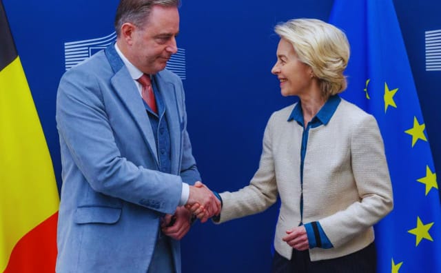 Belçika, Rus Varlıklarının Ukrayna'ya Transferine Şartlı Onay Verdi