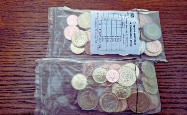 Euro Coin Çılgınlığı: Bulgar Postaneleri Saatler İçinde Tükendi!