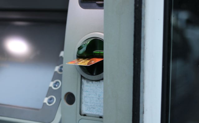 31 Aralık'taki Teknik Güncelleme, Euro Geçişi Öncesinde Bulgar Bankacılık Sistemini Durduruyor