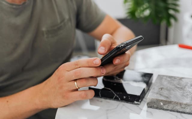 Bulgaristan'ın Telekomünikasyon Sektörü Yatırımları ve İstihdamı Artırarak Ulusal Ortalamayı Geride Bıraktı