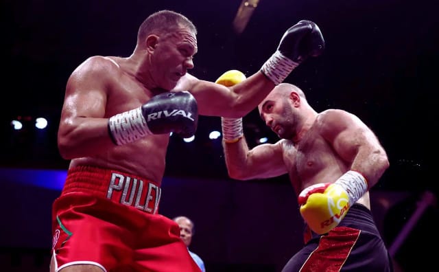 Bulgar Boksör Kubrat Pulev Gassiev'e Düştü ve Altıncı Turda Dünya Şampiyonluğunu Kaybetti
