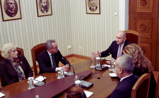 DPS-Yeni Başlangıç Bulgaristan Cumhurbaşkanı ile Buluştu: Bu Parlamento Sona Erdi, Erken Seçime İhtiyaç Var