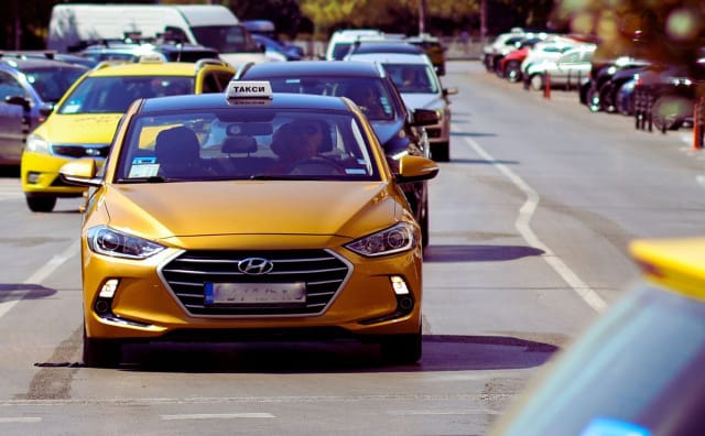 Sofya Taksi Ücretleri Bulgaristan'ın Avroya Girişiyle Yükseldi