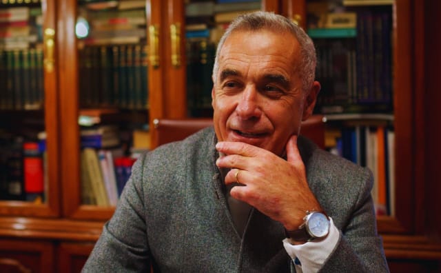 Rumen Georgescu: Venezuela'da Olanlar Yakında Batı ve Doğu Avrupa'da Tekrarlanabilir