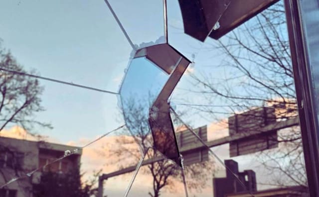 Kuzey Makedonya'dan Bir Saldırı Daha: Üsküp'teki Bulgar Büyükelçiliği Hedef Alındı