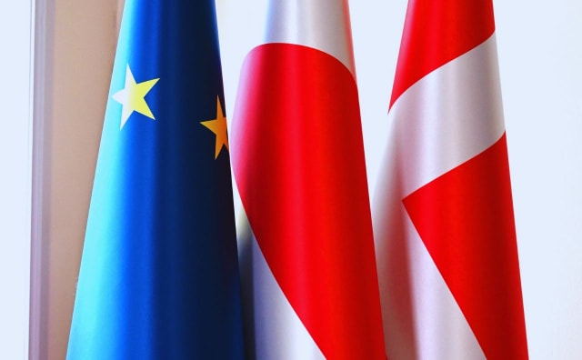 Trump, Grönland'ı Kontrol Etme İsteğinin Sinyalini Verirken Avrupa Geri Çekildi