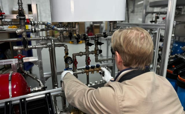 Bulgaristan İşgücü Piyasasının Büyümesi İçin Yabancı İşçilere Değil Diasporaya Güvenecek