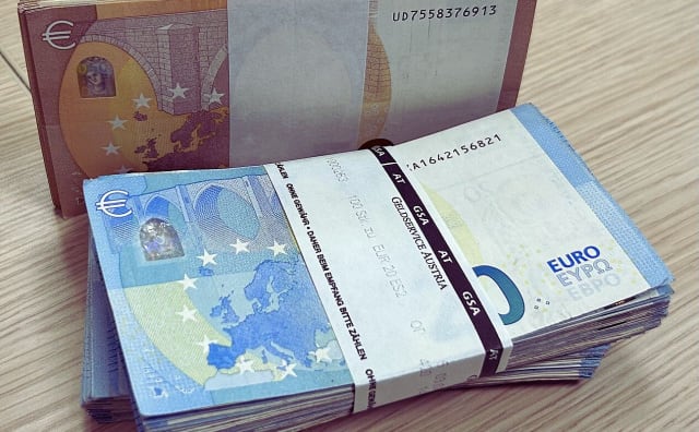 Uzmanlar, Bulgaristan'daki sahte euroların yüzde 75'inin 20 ve 50 banknot olduğunu söylüyor