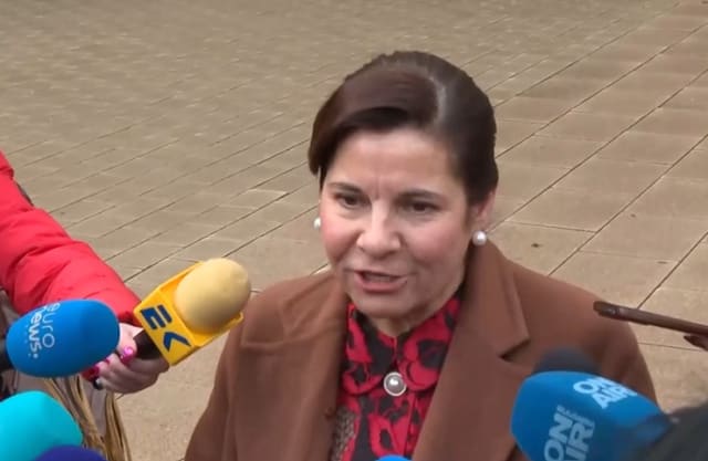 Silvia Kadreva'dan Kritik Adım: 'Sorumluluktan Kaçmam' Diyerek Geçici Başbakanlık Görevini Kabul Etti