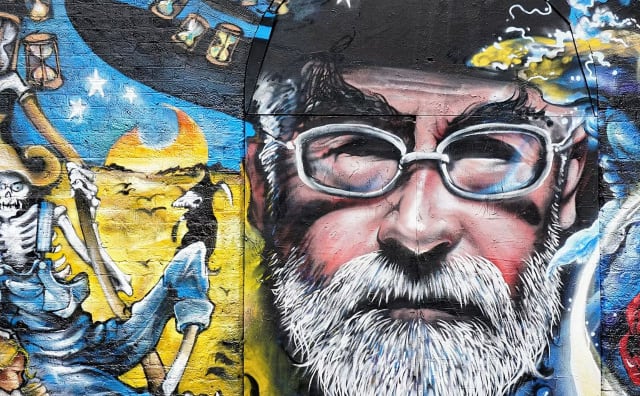 Sofya'dan Terry Pratchett'a Anlamlı Vefa: Bir Sokağa Adı Veriliyor