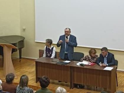 Сергей Луганский обсудил с жителями Рыбинска состояние местной онкологической службы