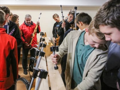 Спортшкола Рыбинска получила 15 винтовок для биатлона