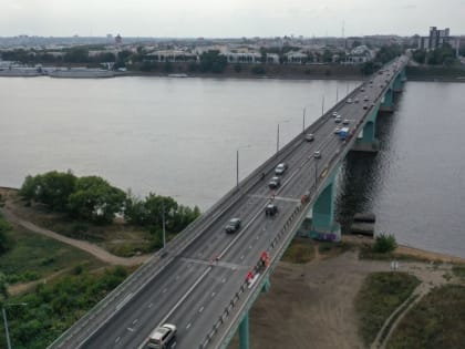 На Октябрьском мосту в Ярославле снова разрушаются деформационные швы