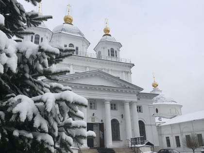 ПРИБЛИЖАЯСЬ К РОЖДЕСТВУ