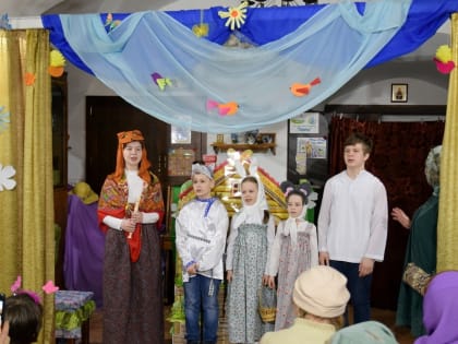 СПЕКТАКЛИ ДЛЯ ПРИХОЖАН ХРАМА СПАСА НА ГОРОДУ И МИХАЙЛО-АРХАНГЕЛЬСКОГО ХРАМА