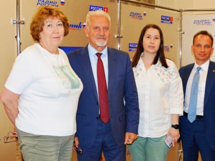 Начальник регионального Управления Минюста России Евгения Чичкова приняла участие в радиоэфире, посвященном социальной поддержке участников СВО и членов их семей