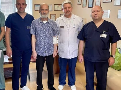 Спасли от инсульта и инфаркта: ярославские врачи провели уникальную операцию на сосудах сердца