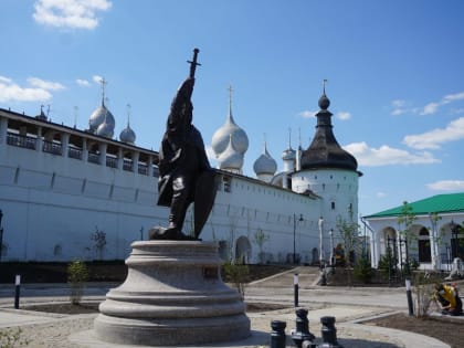 В Ростове установили памятник князю Василько