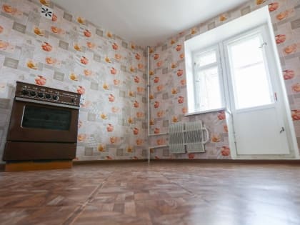 В Рыбинске ремонтируют служебные квартиры для учителей