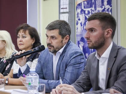 Встреча с главой города: жители Западного района могут задать вопросы