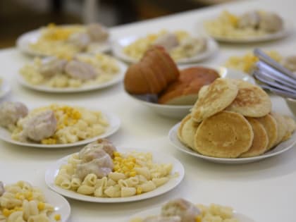 Родительский контроль проверил продукты питания в одной из ярославских школ