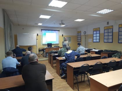 В Ярославле проходят курсы народной военной подготовки