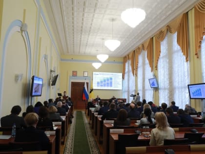 Губернатор рассказал, что бюджет области учитывает все социальные обязательства и планы развития