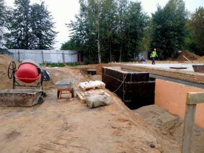 Строительная готовность культурного центра в Данилове составляет 80%