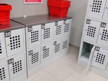 В Ярославле пожилая женщина украла сумку из ячейки хранения магазина