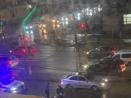 В Ярославле женщина попала в больницу после наезда автобуса