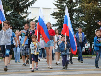В Ростове прошли мероприятия, посвященные Дню Российского флага