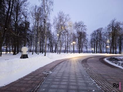 Подрядчик, благоустраивавший сквер у Успенского собора в Ярославле, заработал более 200 миллионов рублей