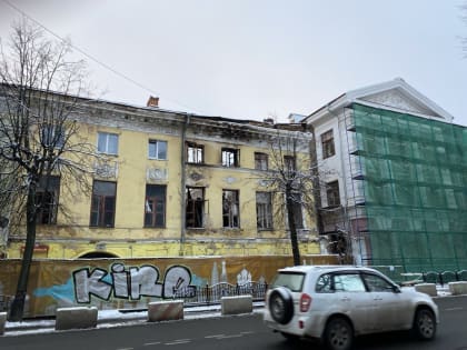 Проблемы с безопасностью в Ярославле: горевший дом вызывает опасения