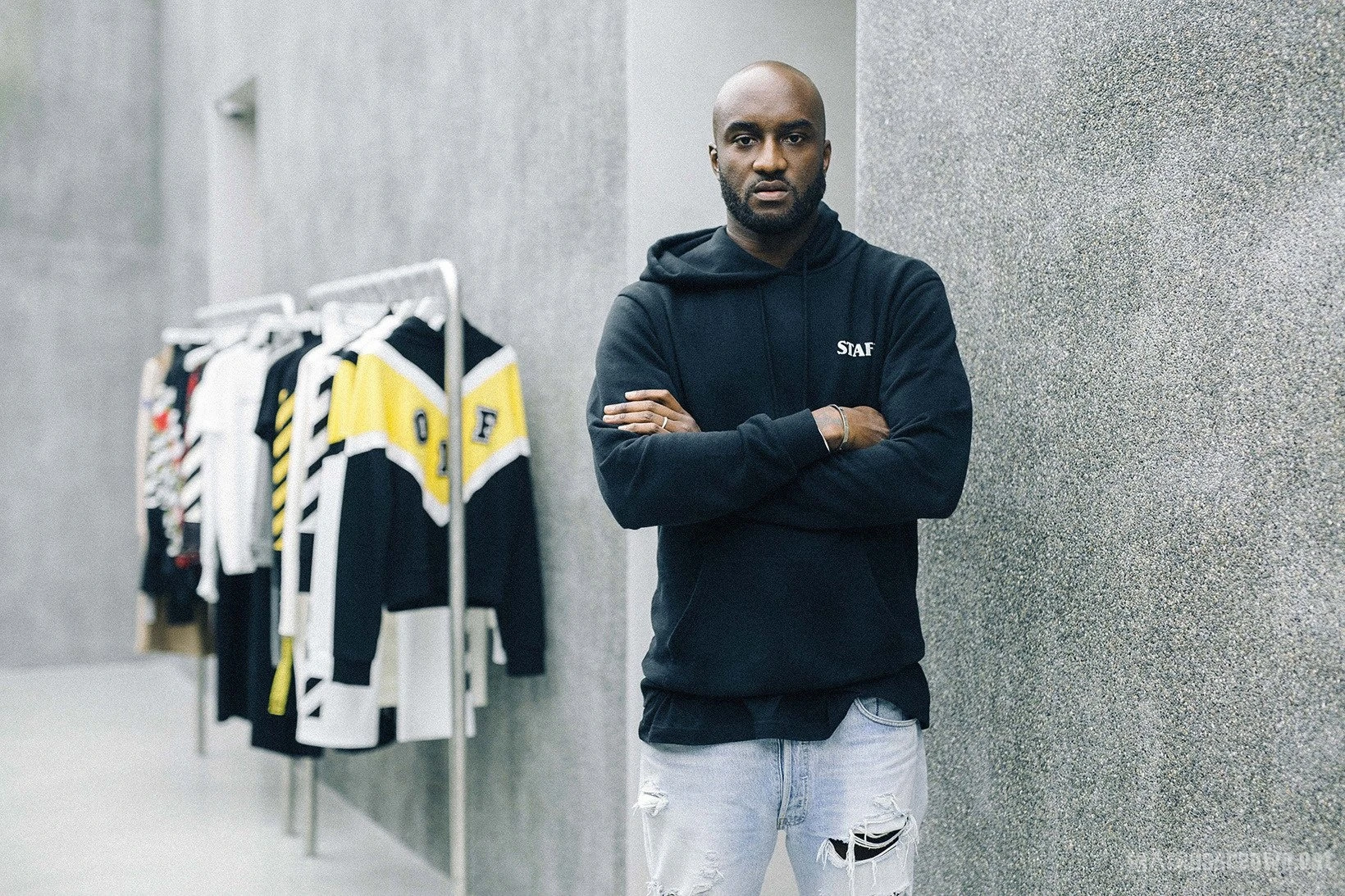 Off-White — thương hiệu do Virgil Abloh sáng lập năm 2013 tại Milan