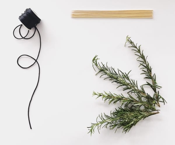 Flatlay of what is needed to make this DIY foliage minimal wreath.